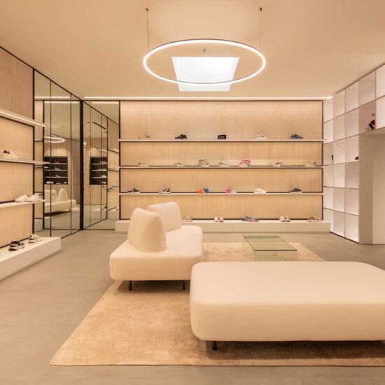 Ragno Showroom D'Asdia 001