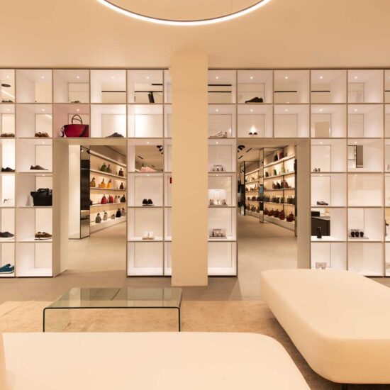 Ragno Showroom D'Asdia 002