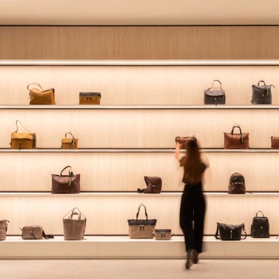 Ragno Showroom D'Asdia 011