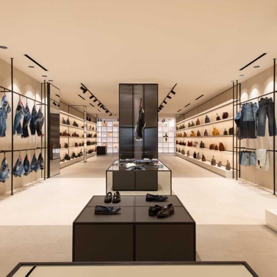 Ragno Showroom D'Asdia 014